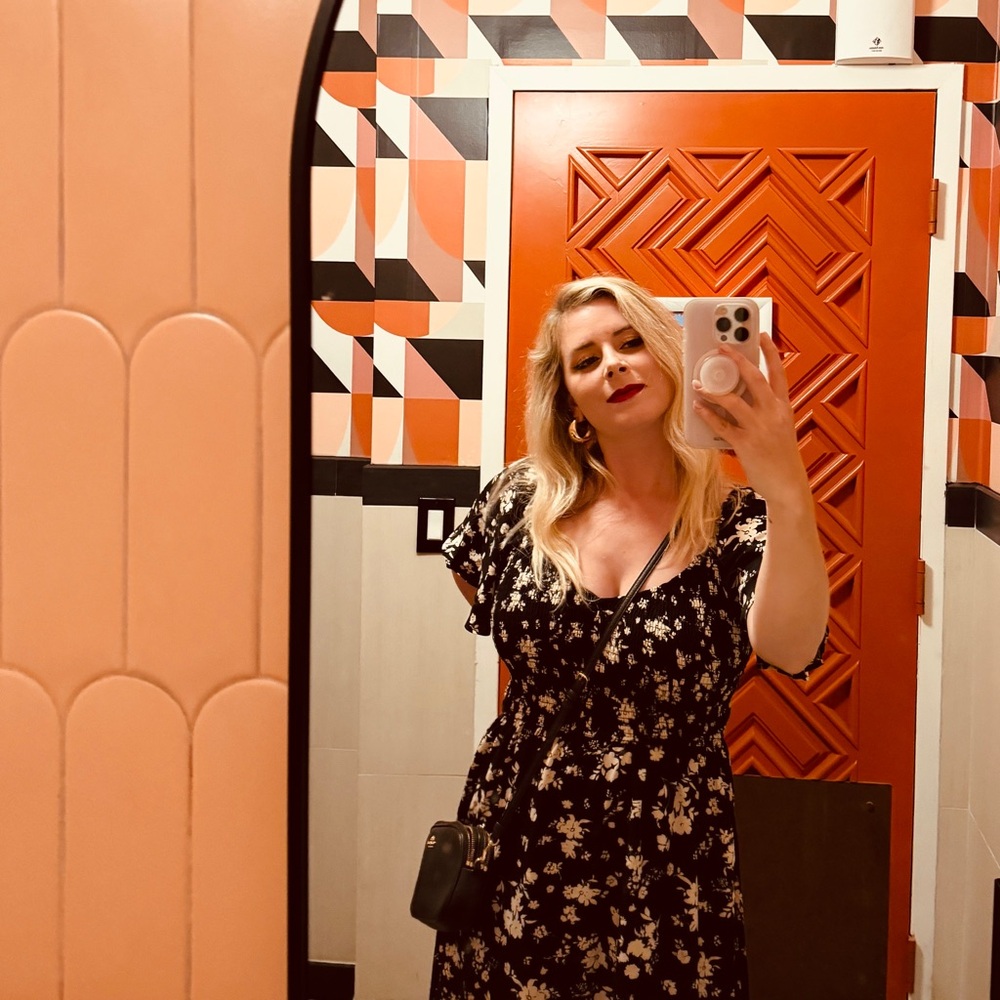 Meet your Posher, Samantha